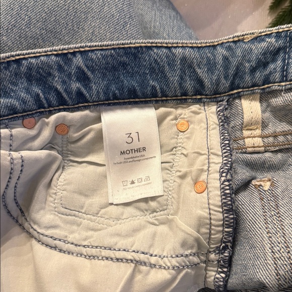 MOTHER The Dodger Skimp Cuff Straight Leg Jeans - Picture 7 of 14